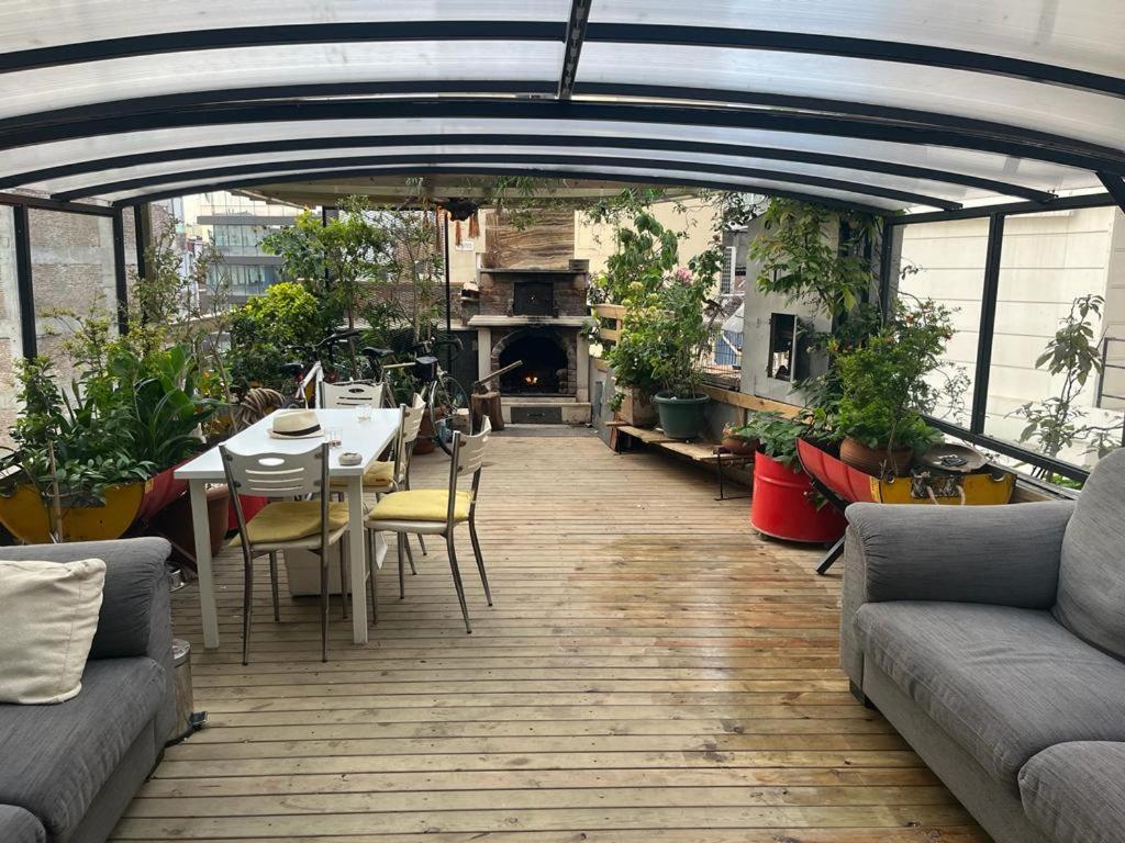 Central Apartment Kadikoy Terrace Bbq Close 2 Block Ferry Bull Metro Nighlife Istanbul Eksteriør bilde