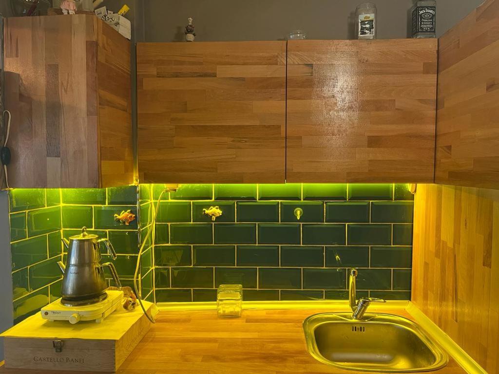 Central Apartment Kadikoy Terrace Bbq Close 2 Block Ferry Bull Metro Nighlife Istanbul Eksteriør bilde